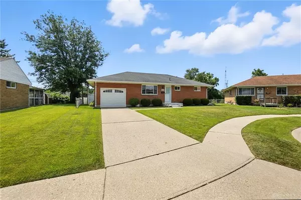 1109 Student Avenue, Springfield, OH 45503