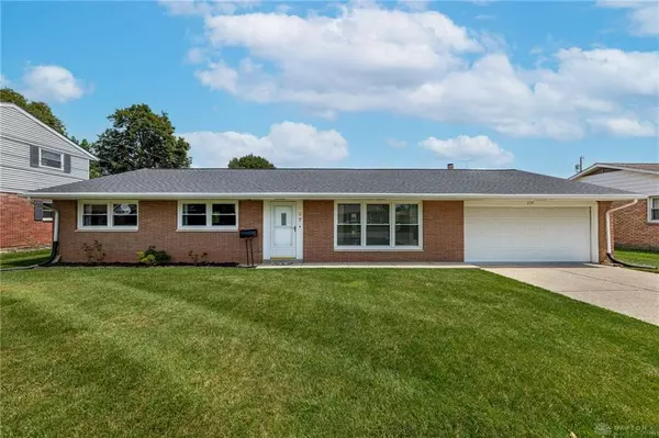 237 Shaftsbury Road, Troy, OH 45373