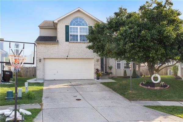 2430 Turf Club Court, West Carrollton, OH 45439