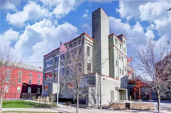 207 E 6th Street #302, Dayton, OH 45402