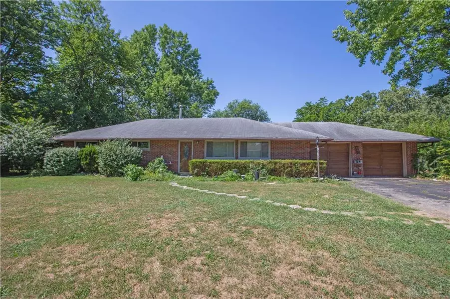 9183 Mary Haynes Drive, Centerville, OH 45458