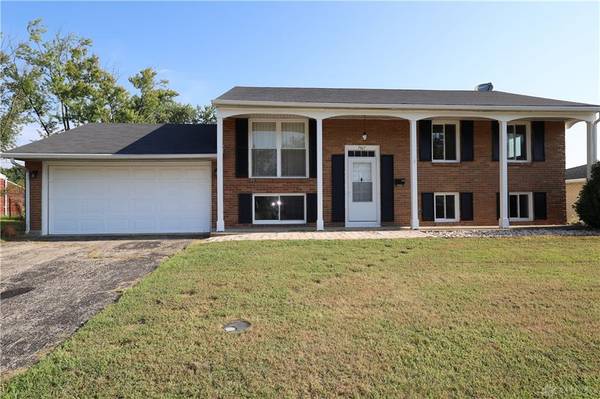 7967 Washington Park Drive, Dayton, OH 45459