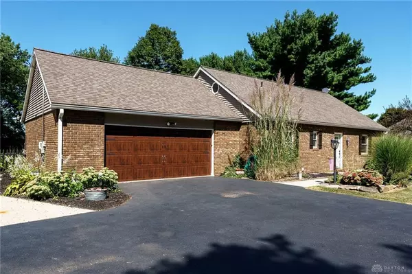 Springfield, OH 45502,4960 E County Line Road