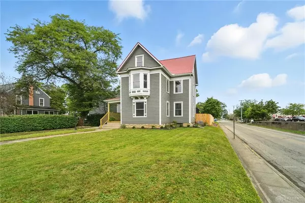 Springfield, OH 45505,2226 E High Street