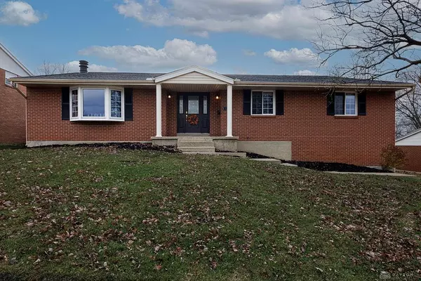 1818 Kathy Lane, Miamisburg, OH 45342