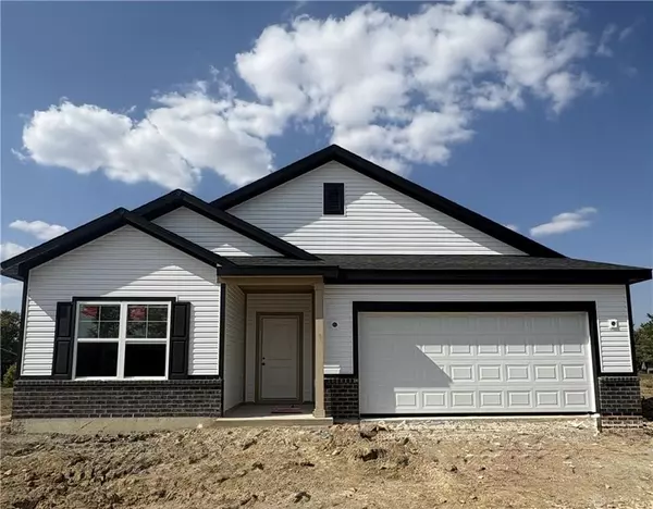 114 Evergreen Way, Brookville, OH 45309