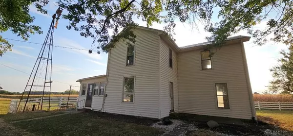 1956 E Winnerline Road, Eaton, OH 45320