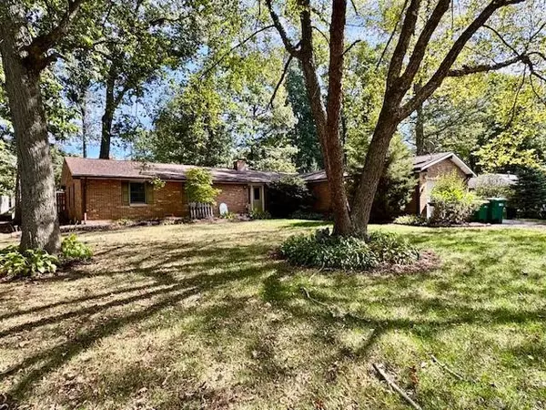 2600 Brookdale Drive, Springfield, OH 45502