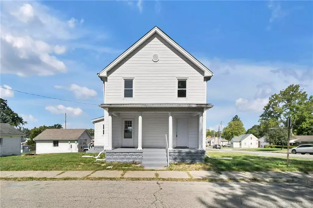 Xenia, OH 45385,878 N Detroit Street