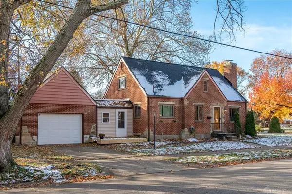 804 Gainsborough Road, Dayton, OH 45419