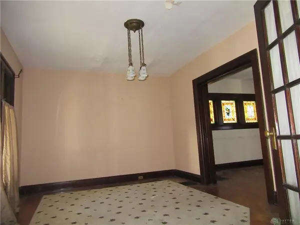 Dayton, OH 45410,607 Carlisle Avenue