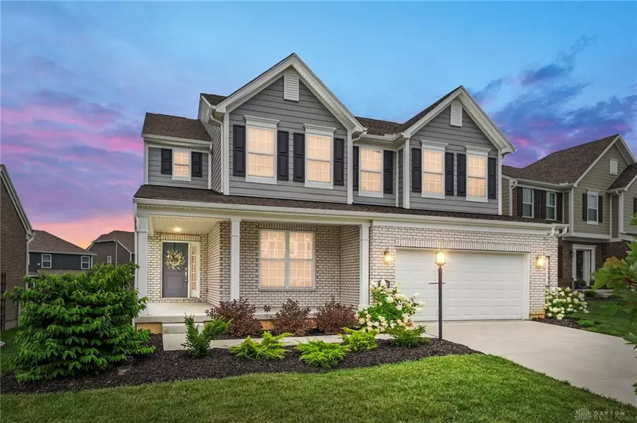 3878 Pepperwell Circle, Sugarcreek Township, OH 45440