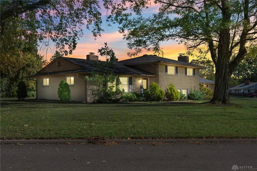 501 Judith Drive, Kettering, OH 45429