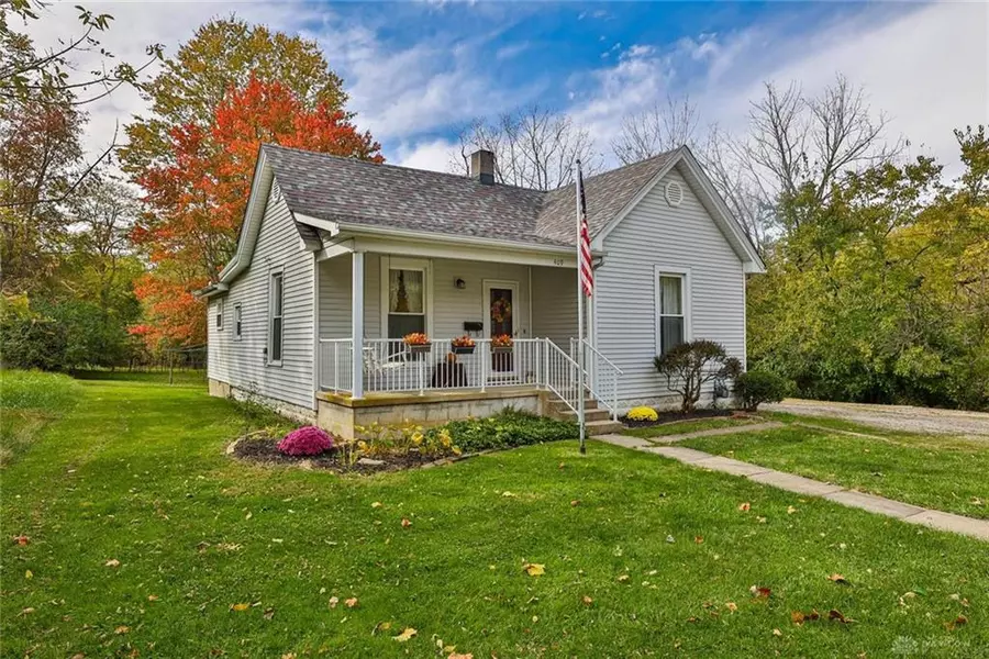 409 N Broadway Street, Blanchester, OH 45107