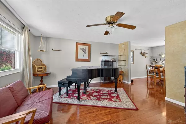 Miamisburg, OH 45342,10001 Forestedge Lane