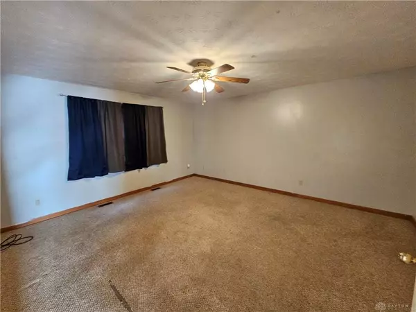 Jamestown Vlg, OH 45335,875 Osage Trail