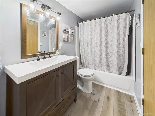 Washington Twp, OH 45390,8187 Hillgrove Southern Road