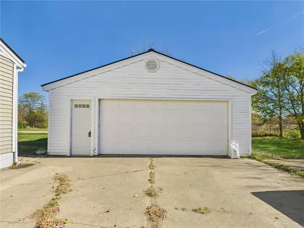 Washington Twp, OH 45390,8187 Hillgrove Southern Road