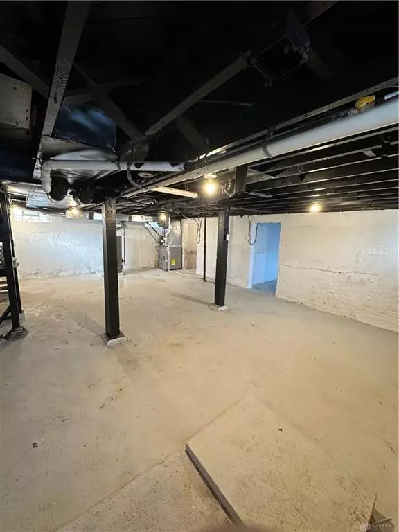 Dayton, OH 45405,2313 Eastview Avenue