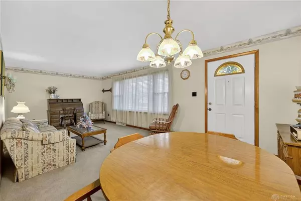 Franklin, OH 45005,290 Janet Avenue