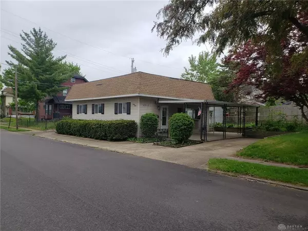 2012 St. Charles Avenue, Dayton, OH 45410