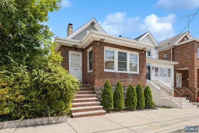 283 Franklin AVE, Cliffside Park, NJ 07010