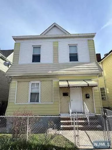 224 Columbia AVE, Passaic, NJ 07055