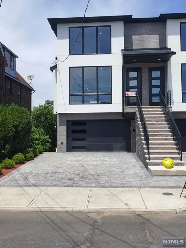 459 Oakdene AVE # A, Cliffside Park, NJ 07010