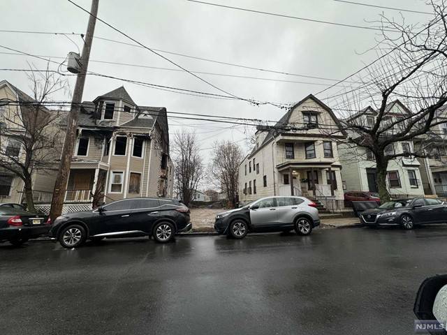 106-108 S 7th ST, Newark, NJ 07107