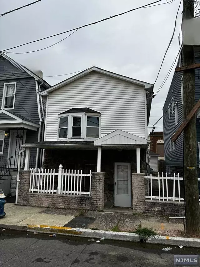 Irvington, NJ 07111,46 Arverne TER