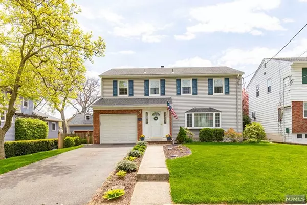 35 Raymond AVE, Rutherford, NJ 07070