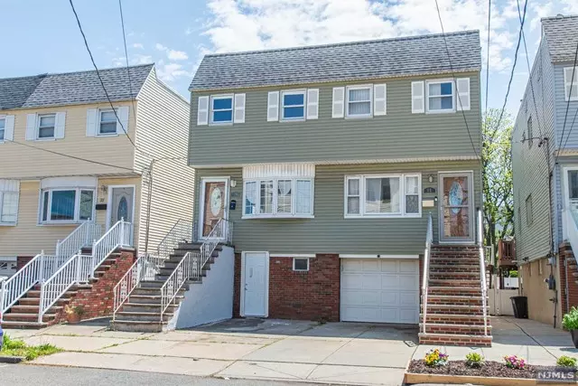 20 Isabella AVE, Bayonne, NJ 07002