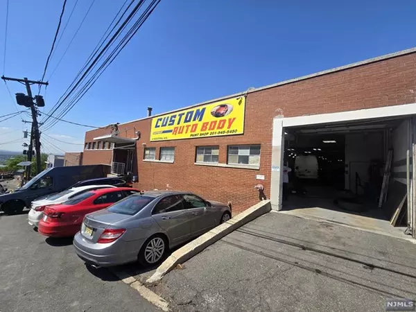 Fairview, NJ 07022,42-48 Industrial AVE