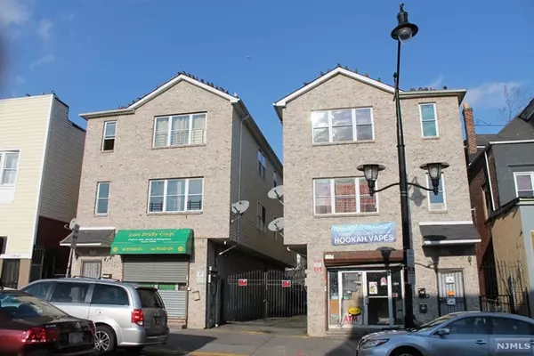 513 Clinton AVE, Newark, NJ 07108