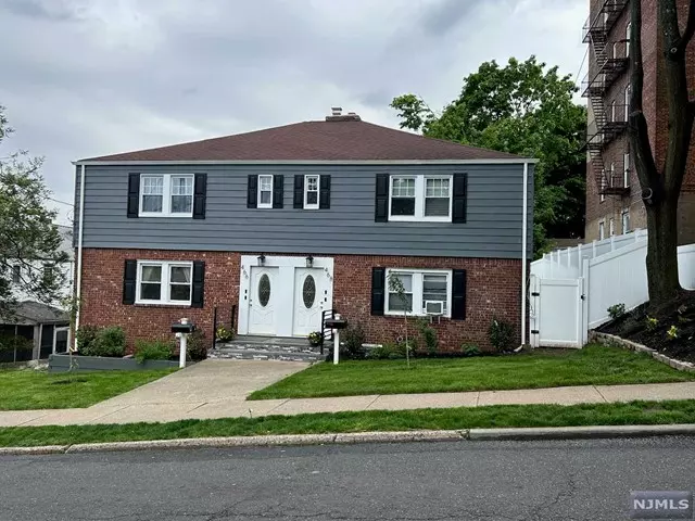 468 Alma TER, Teaneck, NJ 07666