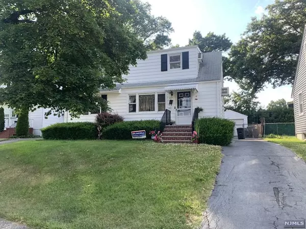 284 Broughton AVE, Bloomfield, NJ 07003