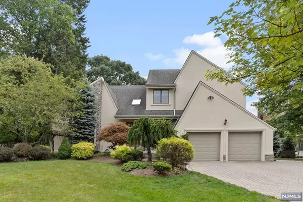 45 Horizon CT, Twp Of Washington, NJ 07676