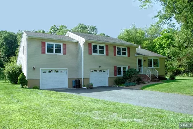 Mahwah, NJ 07430,20 Reid CT