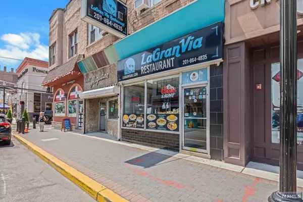 3903-3905 Bergenline AVE, Union City, NJ 07087