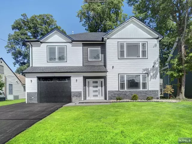 24 Stiles RD, Edison, NJ 08817