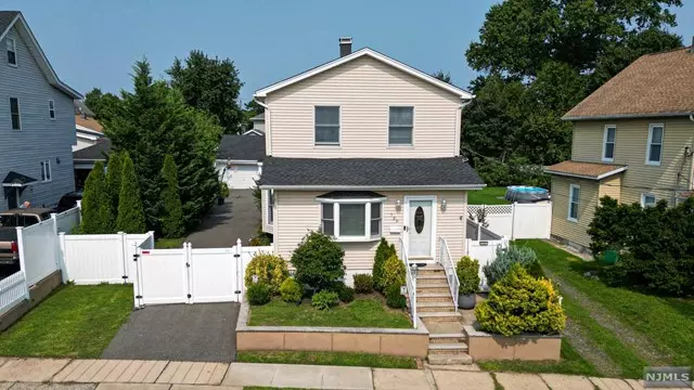 Lyndhurst, NJ 07071,739 3rd ST