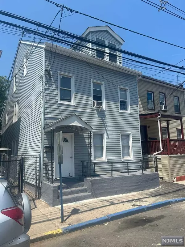 524 Summer ST, Paterson, NJ 07501