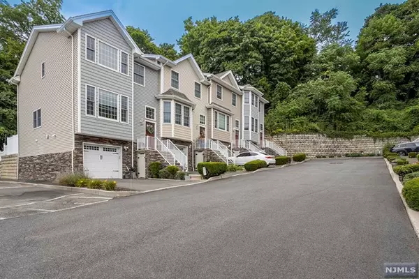 451 Springfield AVE # 112, Hasbrouck Heights, NJ 07604