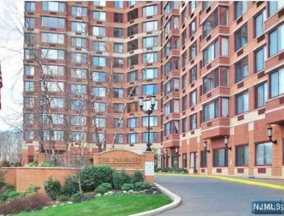 100 Old Palisade RD #2810, Fort Lee, NJ 07024