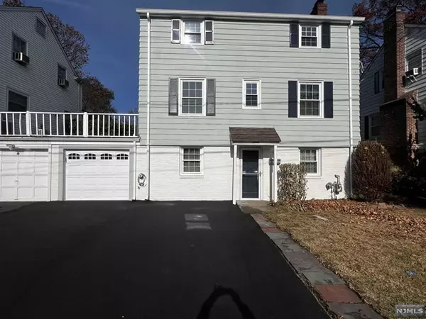 12 Ramapo TER, Fair Lawn, NJ 07410