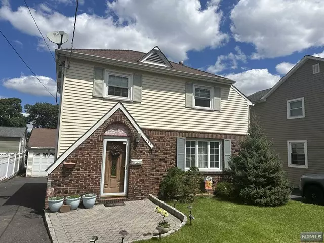 249 Windsor RD, Wood Ridge, NJ 07075