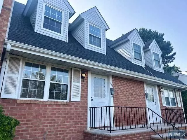 134 Parkview DR, Teaneck, NJ 07666