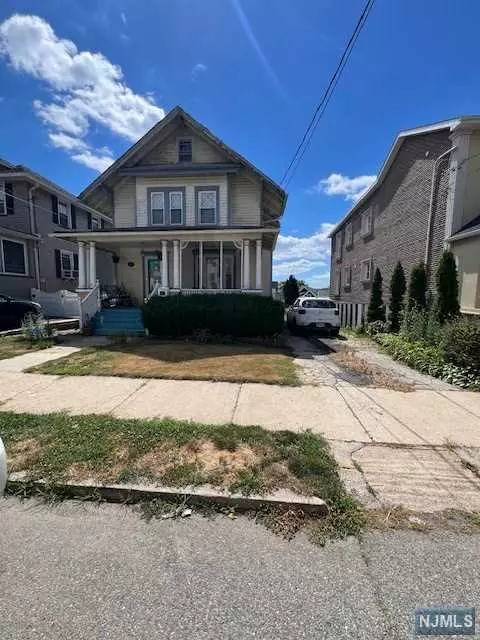 Kearny, NJ 07032,132 Argyle PL