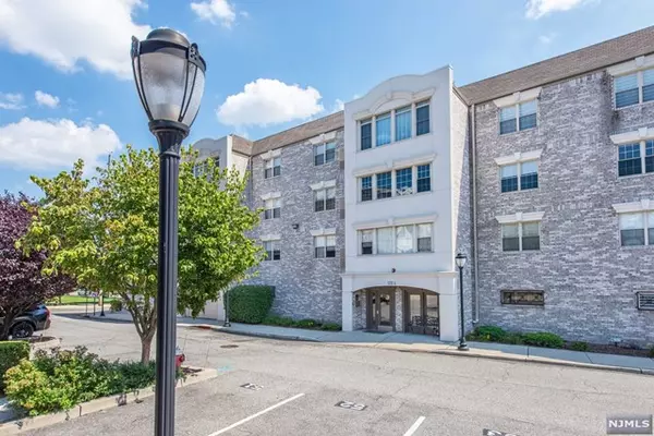 132 Union AVE # 205A, East Rutherford, NJ 07073