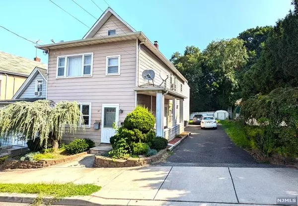 97 Kossuth ST, Wallington, NJ 07057